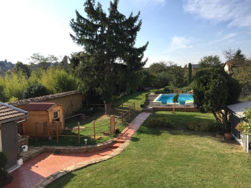 Pusignan Bed & Breakfast | Unique B&B Between Lyon and Airport with Pool & Ocean View