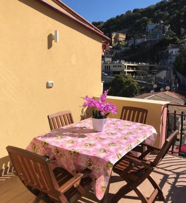 Taormina Bed & Breakfast | Pet-Friendly B&B Iris: Perfect for Families and Breakfast Lovers