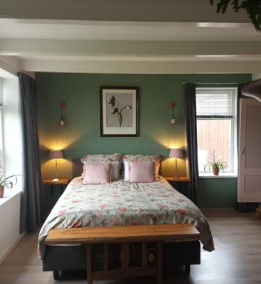 Ferwoude Bed & Breakfast | Oceanfront Retreat at B&B it Arbeidershûske - Rated 9.3