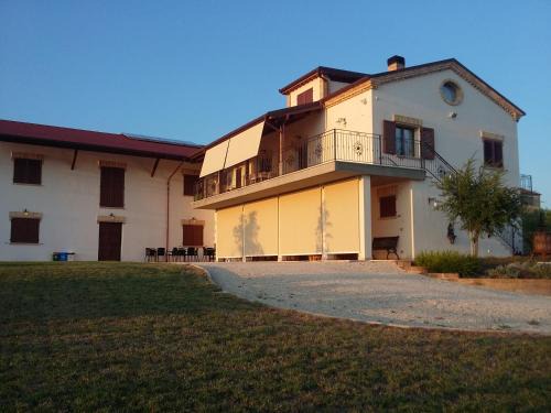 Colonnella Bed & Breakfast | Experience B&B Itufi: Pet-Friendly with Ocean Views