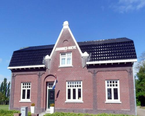 Baarlo Bed & Breakfast | Experience Comfort at B&B Johannes-Hoeve with Ocean View