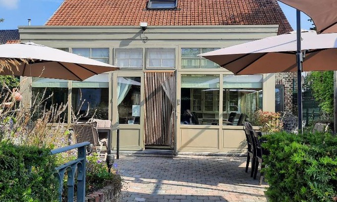 Bilzen Bed & Breakfast | Inviting Vakantiewoning Kerkevelde: Pet-Friendly Retreat