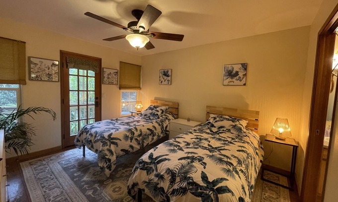 Volcano Bed & Breakfast | Discover Kipuka Twin Suite Near Volcanoes National Park