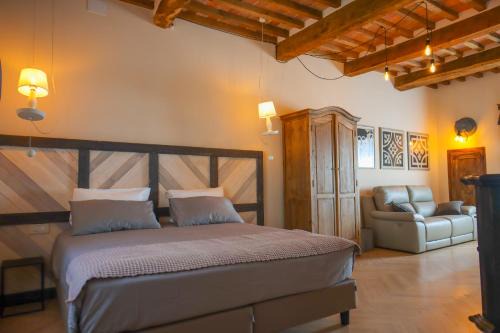 Castelnuovo di Val di Cecina Bed & Breakfast | Discover B&B La Taccola: Guest Rated 9.7 with Breakfast