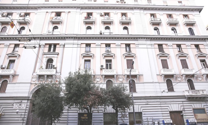 Historical Center House | Guest Rated 9.4: B&B La Baia Di Partenope Awaits You