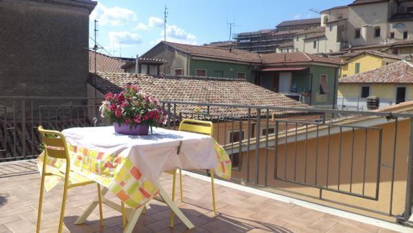 Rieti House | Pet-Friendly B&B "La Camelia" with Breakfast Included