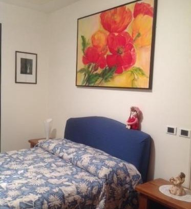 Stazione Bed & Breakfast | Explore Comfort at B&B la casa di Pina - Rated 9/10!