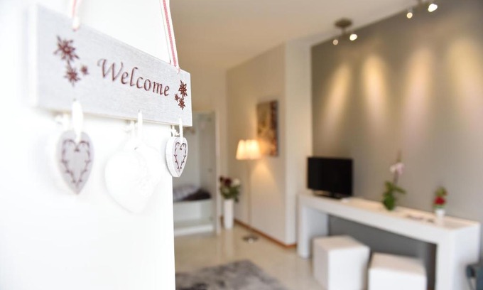 Benevento Bed & Breakfast | Inviting B&B La Dimora di Iside with Breakfast & Dining