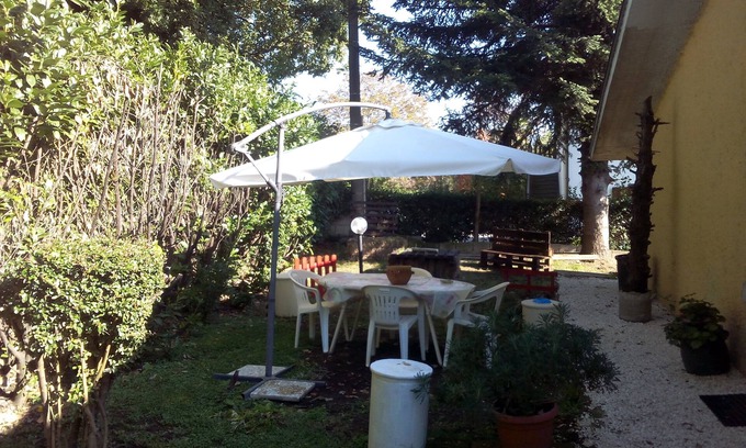 Castel Giorgio Bed & Breakfast | Relaxing Retreat at B&B La Grotta with Spa and Dining