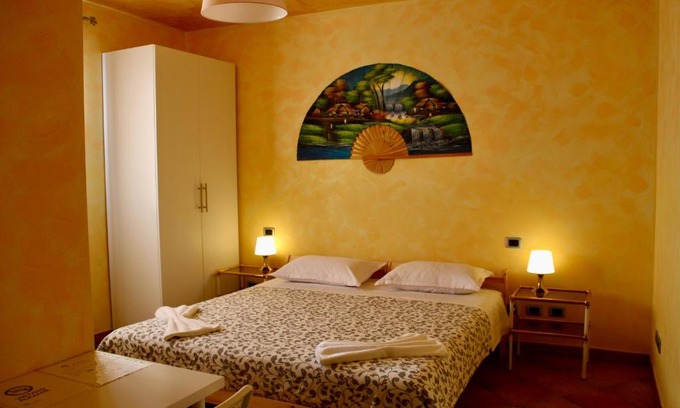 Ravarino Bed & Breakfast | Cozy B&B LA PALMA: Family-Friendly with Breakfast Included
