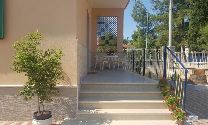 Toritto Bed & Breakfast | Cozy B&B La Pineta: Breakfast Included, Family-Friendly Stay