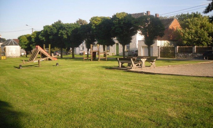Surice Bed & Breakfast | Book Your Stay at B&B La Place Verte - 9/10 Guest Rated!