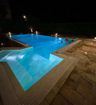 Arolo Bed & Breakfast | Experience B&B La Rosa del Lago with Oceanfront Views