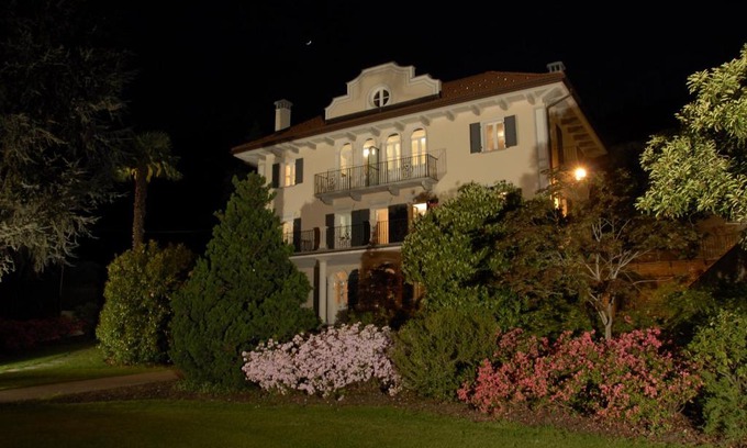 Domodossola Bed & Breakfast | Discover B&B Le Camelie: Top-Rated Stay with Pet-Friendly Amenities