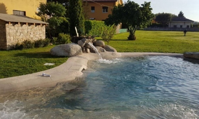 Bulgarograsso Bed & Breakfast | Family-Friendly B&B Le Palme: Guest Rated 9.8 & Breakfast Included