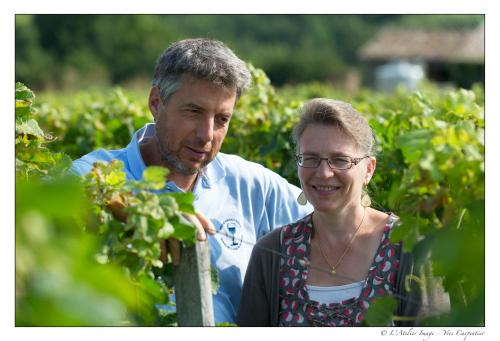 Puisseguin Bed & Breakfast | Discover B&B Les Secrets de Tifayne: Rated 9.2, Oceanfront Bliss