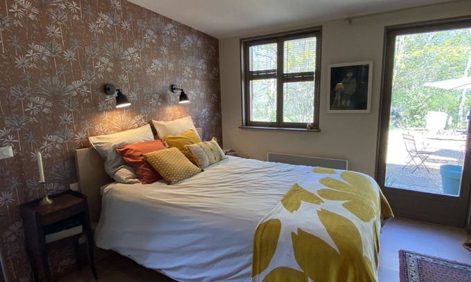 Tremolat Bed & Breakfast | Discover B&B Les Truffières: Spa Retreat in Trémolat