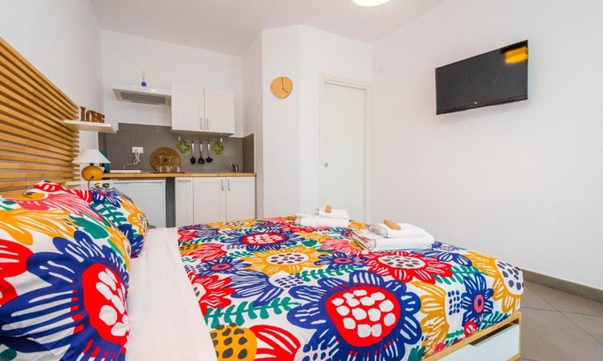 Gorgo Lungo Bed & Breakfast | Oceanfront B&B Lo&G: Pet Friendly with 10/10 Guest Reviews