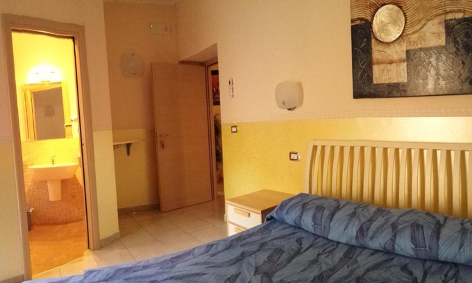 Civita Bed & Breakfast | Exceptional Stay at B&B Lo Sparviero - Pet Friendly Retreat