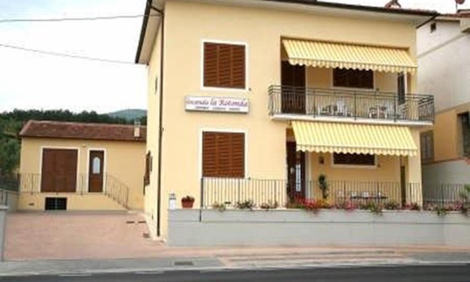 Montale House | Comfortable B&B Locanda La Rotonda: Pet & Child Friendly