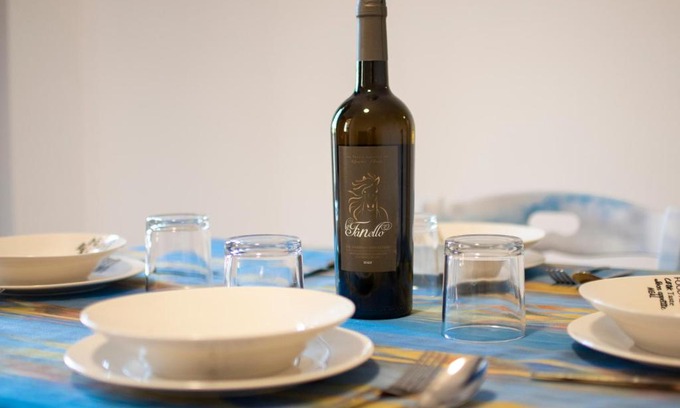 Pozzuoli Bed & Breakfast | Guest-Rated B&B Lofanello: Pet-Friendly & Accessible Stay
