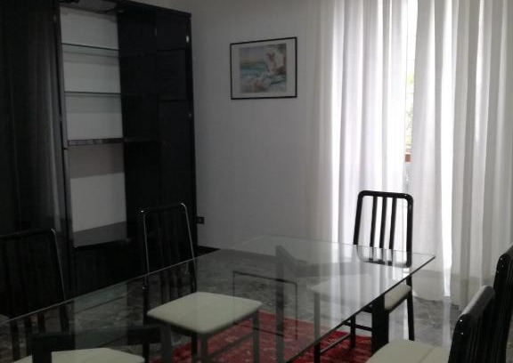 Seriate Bed & Breakfast | Cozy B&B LUNA: Delightful Dining and Breakfast Awaits