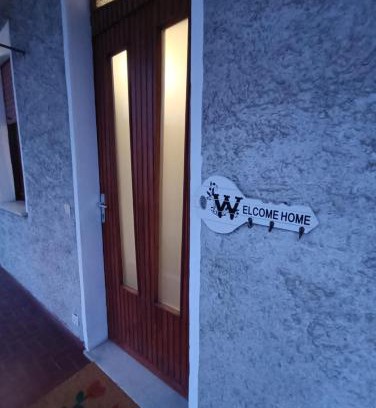Dormelletto Apartment | Budget-Friendly Stay at B&B Lupita for Your Next Getaway
