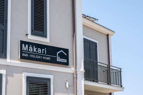 Bastione Bed & Breakfast | Cozy B&B Màkari with Hot Tub & Family-Friendly Vibes