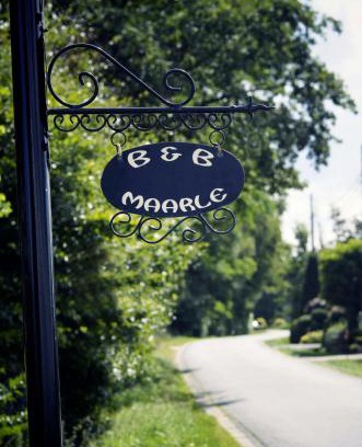 Poppel House | Experience B&B Maarle: Pet-Friendly with Ocean Views