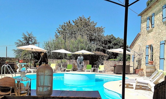 Savignac-de-Duras Bed & Breakfast | Experience the Best at B&B Maison à votre Santé, Bordeaux