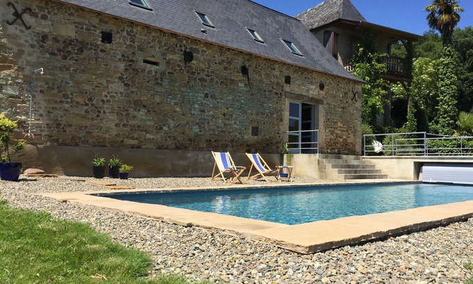 Ledeuix Bed & Breakfast | Discover B&B Maison D'Orride: Pool, Spa & 9.8/10 Rating