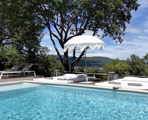 La Garde-Freinet Bed & Breakfast | Oceanfront B&B Maison Gigi with Pool and Breakfast Included