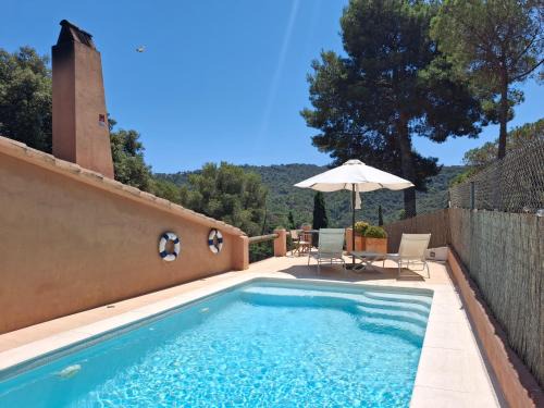 Argentona Bed & Breakfast | Relaxing Retreat Near Barcelona with Pool & Ocean Views