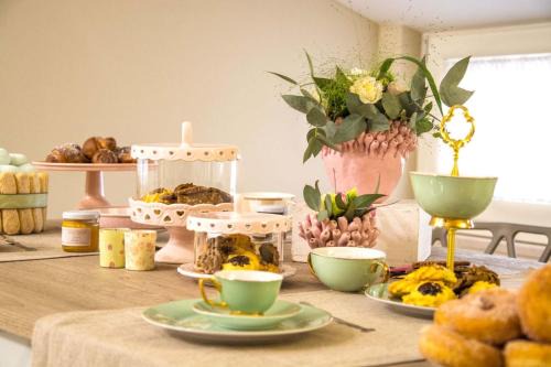 Mirabella Eclano Bed & Breakfast | Experience B&B Martina: Top-Rated Getaway with Hot Tub