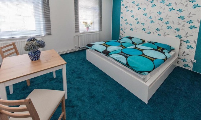 Nassau Bed & Breakfast | Outstanding B&B Mediterran Nassau with Hot Tub & Breakfast