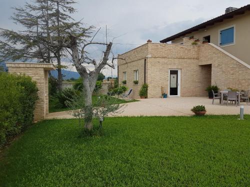 Colli del Tronto Bed & Breakfast | Guest-Favorite B&B Mellon: Child-Friendly & Accessible Stay
