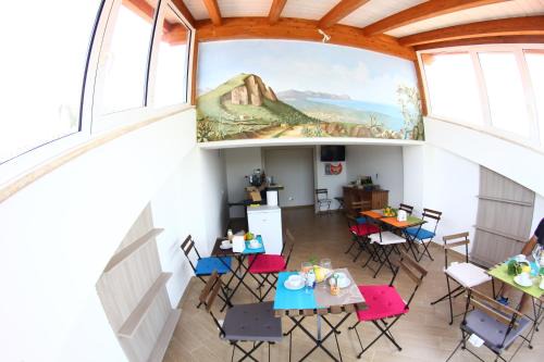 Partinico Bed & Breakfast | Top-Rated B&B Menta & Peperoncino with Ocean View