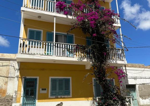 Sal Rei Bed & Breakfast | Top-Rated B&B Mi Ma Bo with Ocean Views in Cape Verde