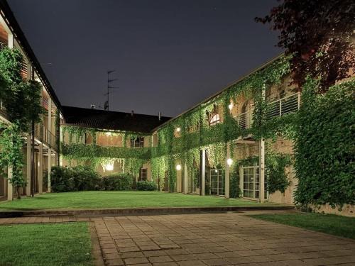 San Cristoforo Sul Naviglio Bed & Breakfast | Top-Rated B&B Morindino Design for Unforgettable Stays