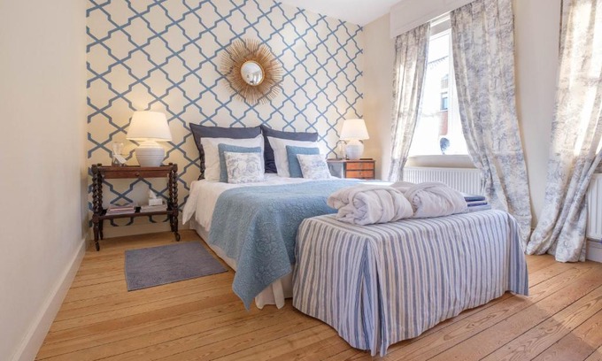 Historical Center Bruges Bed & Breakfast | Top-Rated B&B mybandb with Kitchen Amenities Awaits You
