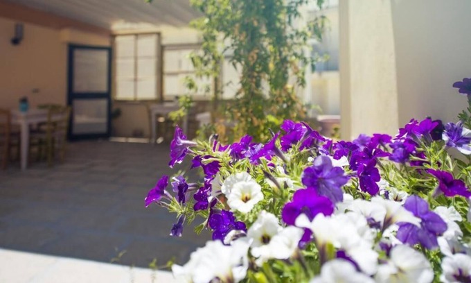 Otranto Bed & Breakfast | Discover B&B Notos: High Rating & Family-Friendly Amenities