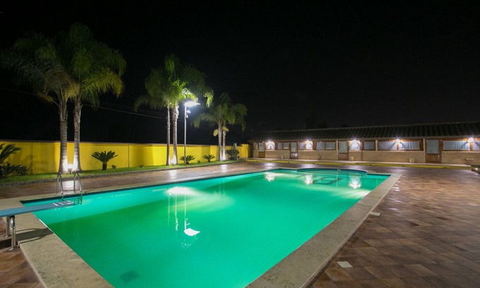 Latina Bed & Breakfast | Experience Oasi Di Mamma Clara: Family-Friendly Retreat