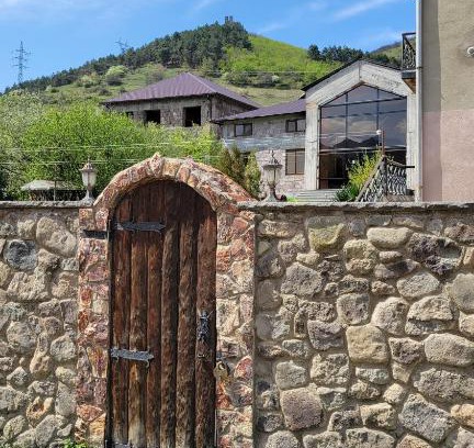Odzun Bed & Breakfast | Top-Rated B&B Odzun: Family-Friendly with Breakfast Included
