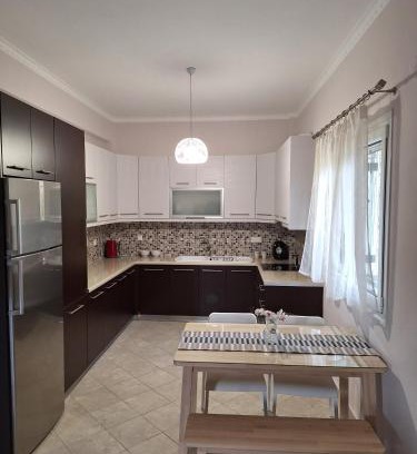 Vonitsa Apartment | Top-Rated B&B One: Pet and Child Friendly Retreat