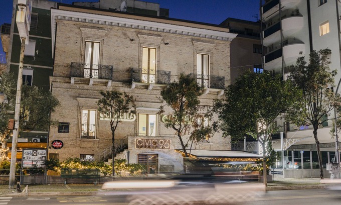Pineta Bed & Breakfast | Historic Elegance at B&B Palazzo Storico Di Nicola