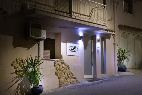 Agrigento Bed & Breakfast | Pet-Friendly B&B Pastello: Guest Rated 9/10 & Family Welcoming