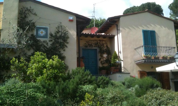 Dicomano Bed & Breakfast | Discover B&B Pino del Capitano: Pet-Friendly Retreat