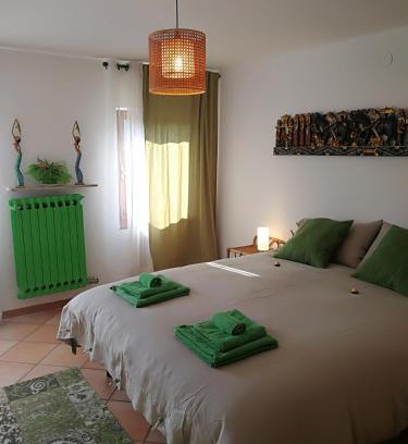 Colognola ai Colli Bed & Breakfast | Oceanfront B&B Pontesello: Rated 9.6/10 & Pet Friendly