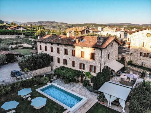 Gargagnago di Valpolicella Bed & Breakfast | Pet-Friendly Retreat at Relais de charme la Caminella