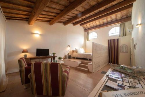 Cagli Bed & Breakfast | Delightful B&B Relais Druda: Family-Friendly & Breakfast Included